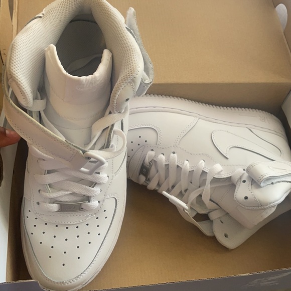 Air Force 7Y Mid - Picture 3 of 3